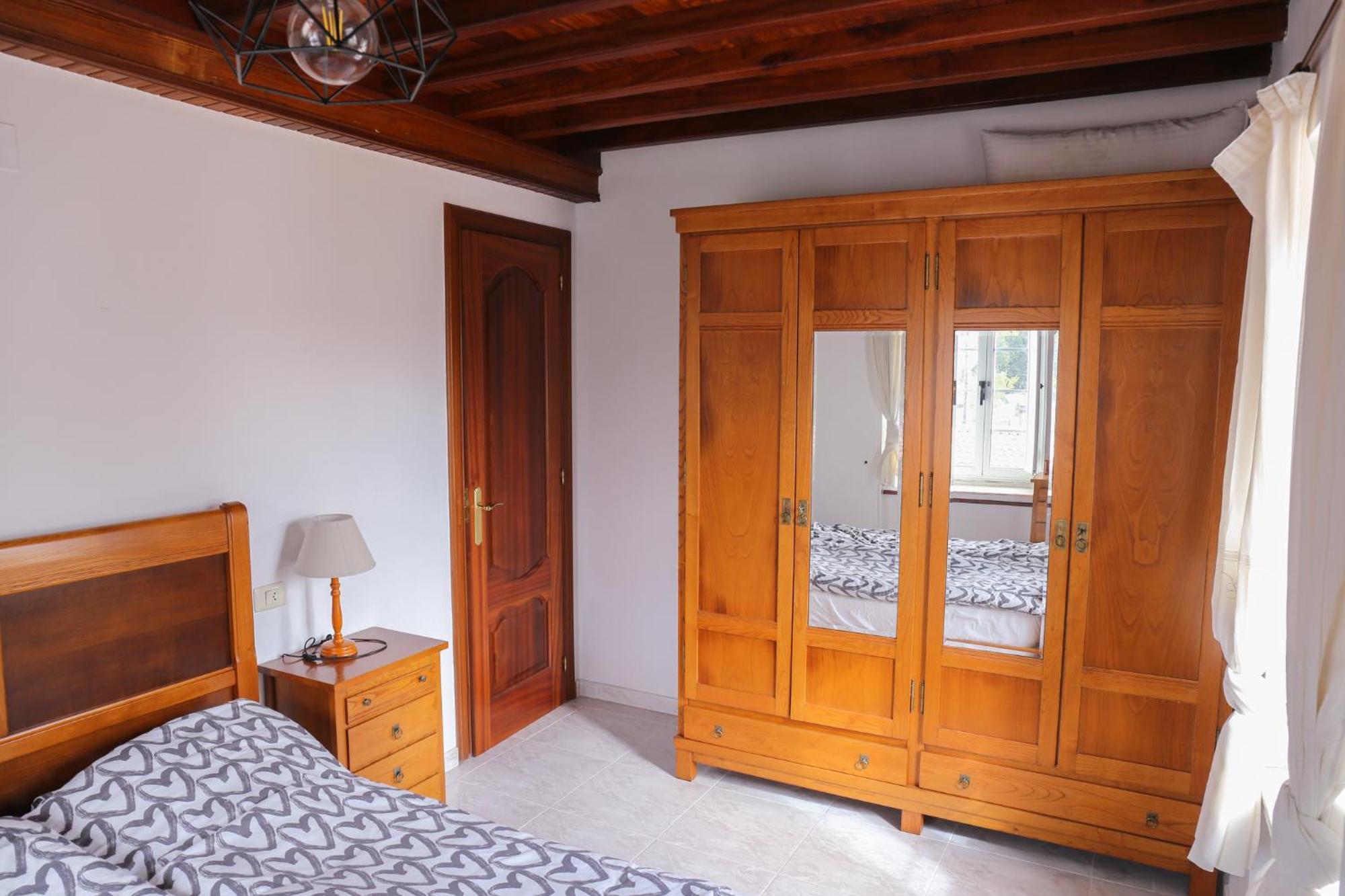 Beachfront Surf & Holiday House, Charming & Quiet Villarrube Luaran gambar